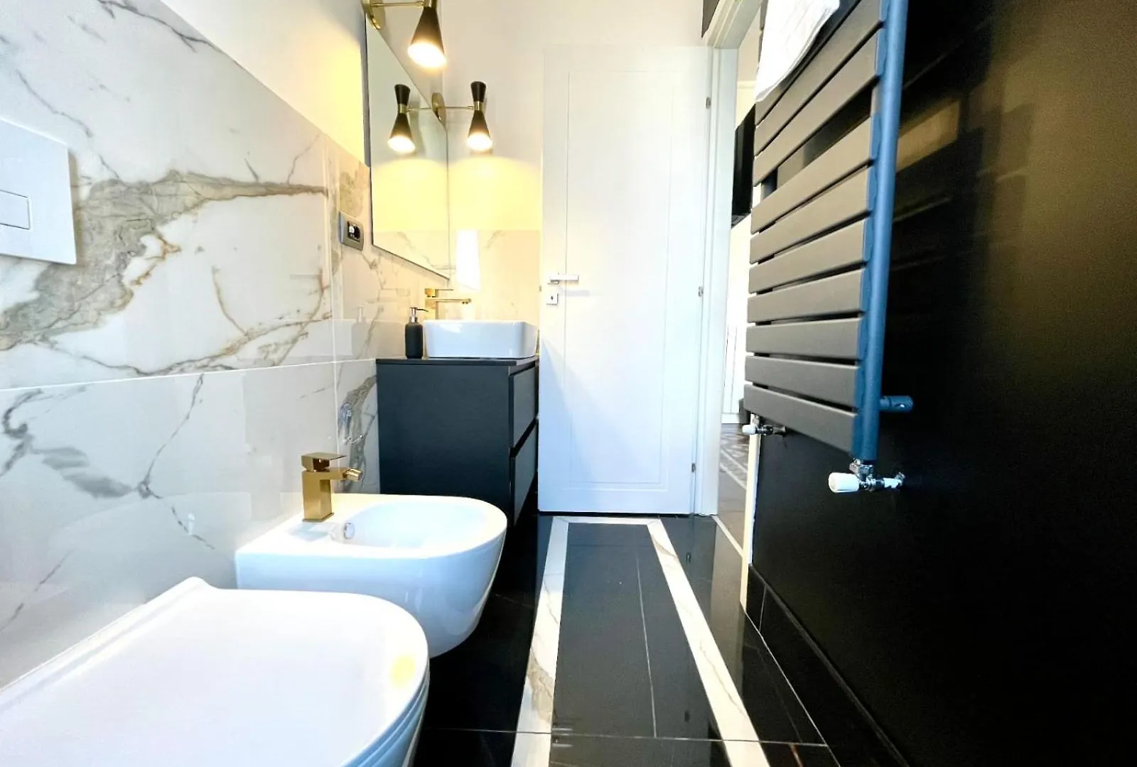 Charming Rooms Loreto 8 Milan 0*,  Italy
