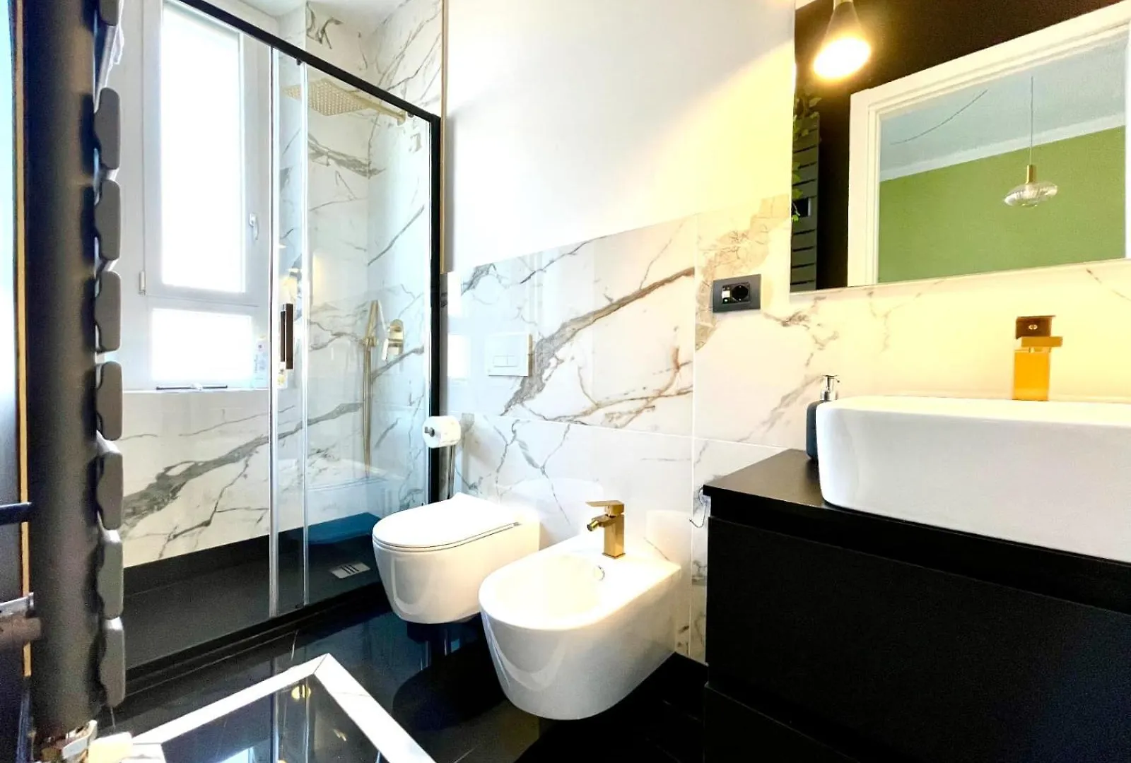 Charming Rooms Loreto 8 Milan